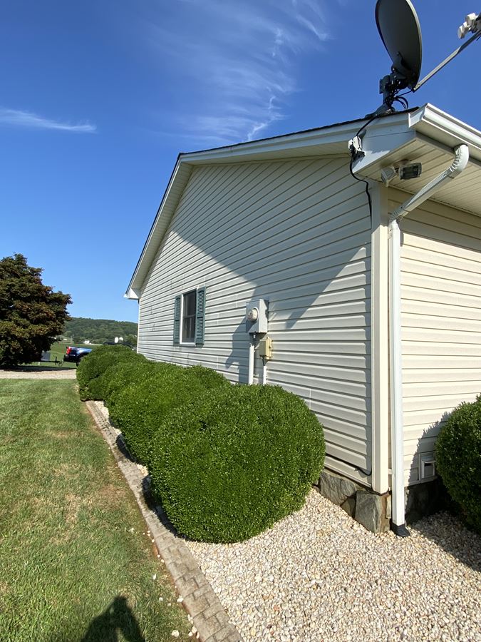 House washing rocky mount va