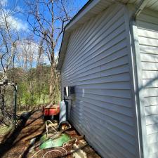 House and Concrete Washing in Roanoke, VA 1